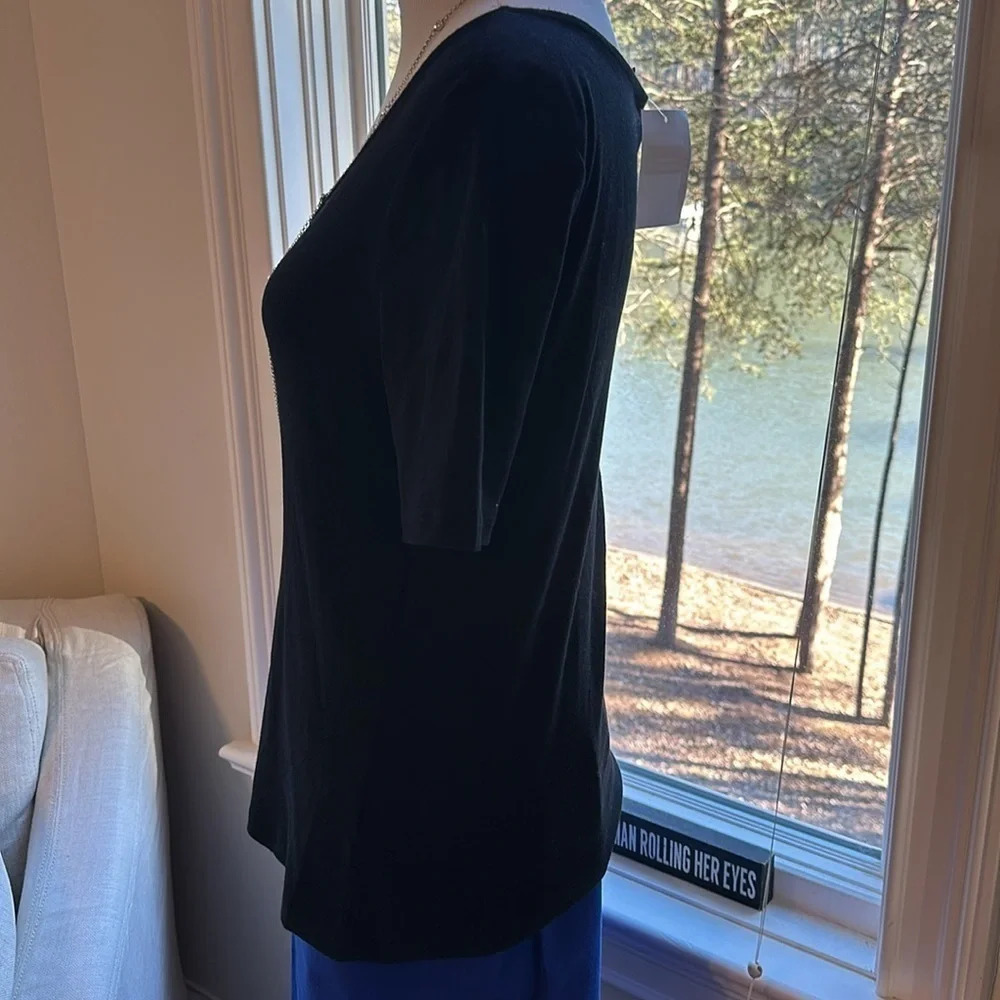 NWT Ribbed SS Scoopneck Tee, Black, Size Medium - Picture 3 of 7